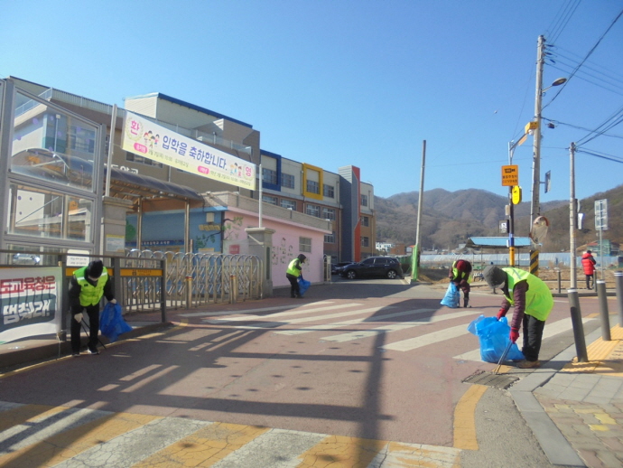 광주시 초월읍, 깨끗한 등교길을 위한 학교 앞 환경정비 실시