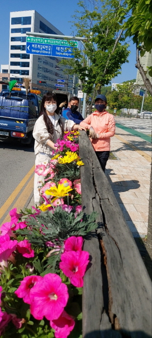 광주시 광남2동, 봄꽃 식재를 통한 아름다운 거리 조성
