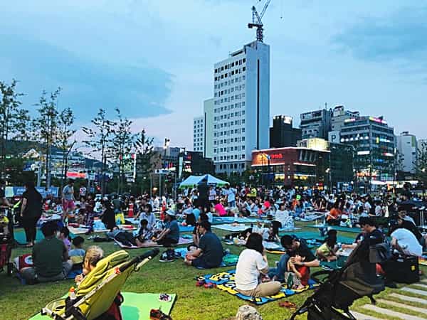 한여름 밤의 영화 나들이, 경기평화광장에서 즐기자!