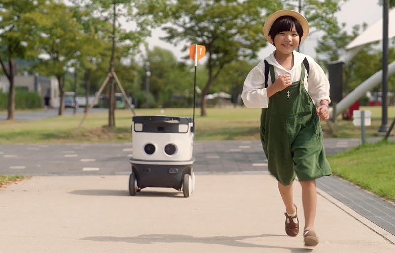 성남시, 전국 지자체 최초로 실외 자율주행 로봇 배달 서비스 시작