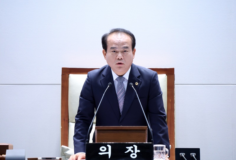 제9대 후반기 성남시의회 의장에 현 이덕수 의장,  부의장 안광림 의원 선출