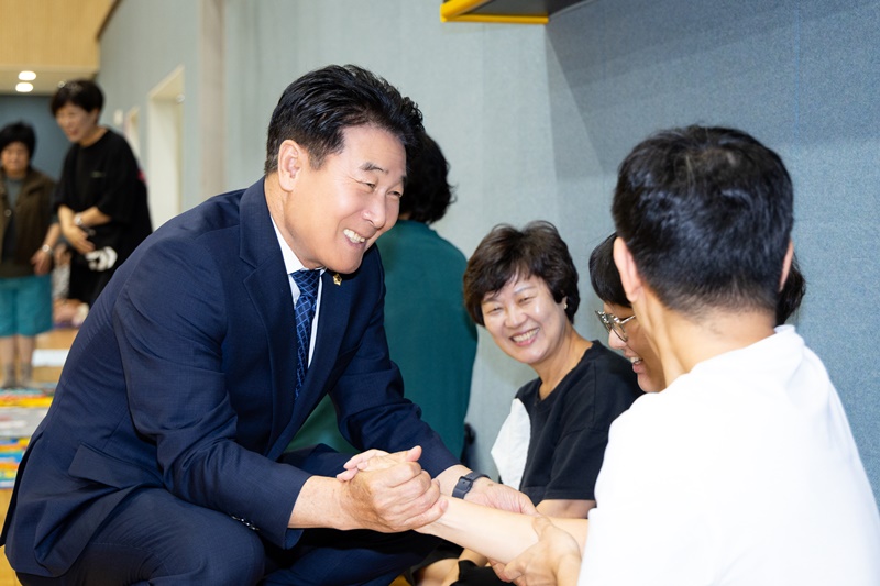 성남시의회, 성남시 발달장애인 한마음 가족체육대회 참석