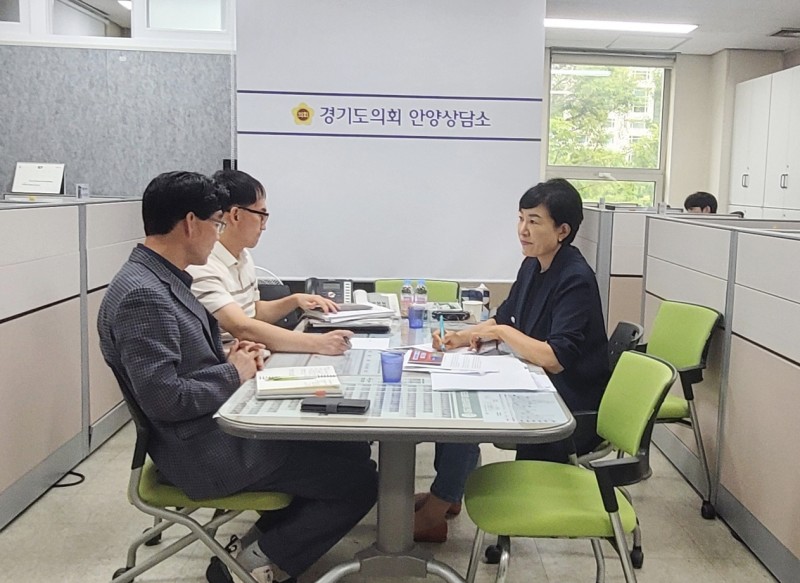 NE_2025_DNUBPQ50481.jpeg