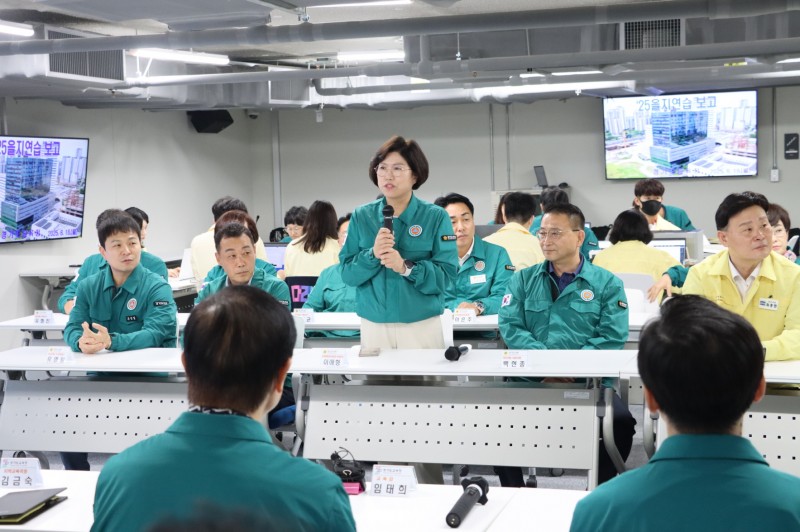 NE_2025_JRPKKQ56304.jpeg