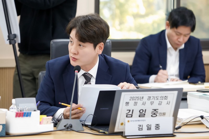 경기도의회 변재석 의원, “비위 교장…